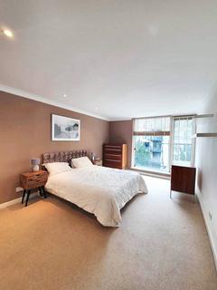 1 bedroom flat to rent, Boardwalk Place, London E14