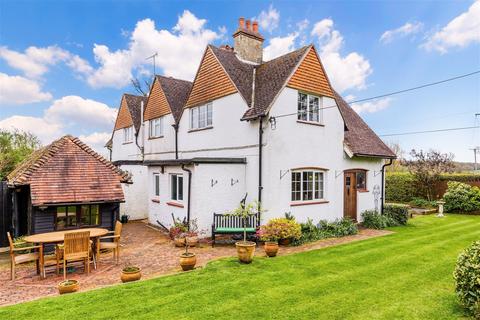 1, Barrow Green Farm Cottages Haxted Road, Lingfield, RH7 6DE