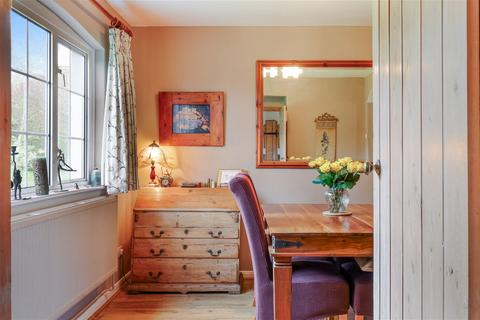 1, Barrow Green Farm Cottages Haxted Road, Lingfield, RH7 6DE
