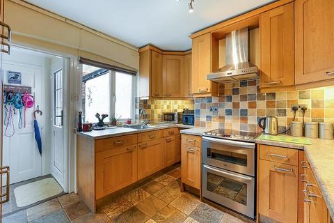1, Barrow Green Farm Cottages Haxted Road, Lingfield, RH7 6DE