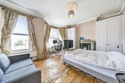 5 bedroom house to rent, Culmstock Road London SW11