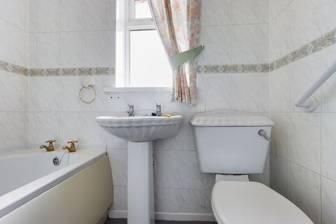 10 Gallow Tree Road, Rotherham, S65 3EE