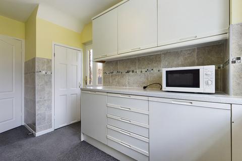 10 Gallow Tree Road, Rotherham, S65 3EE
