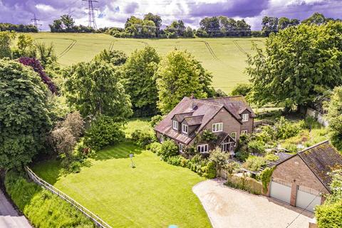 4 bedroom detached house for sale, Madera, Streatley on Thames, RG8