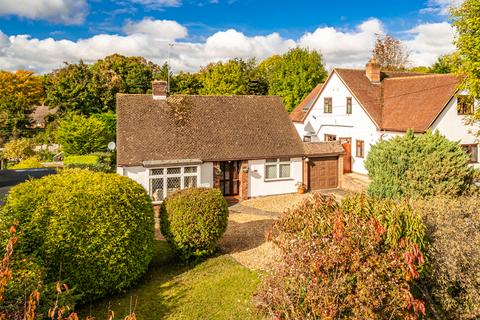2 bedroom bungalow for sale, 45 Wallingford Road, Goring on Thames, RG8