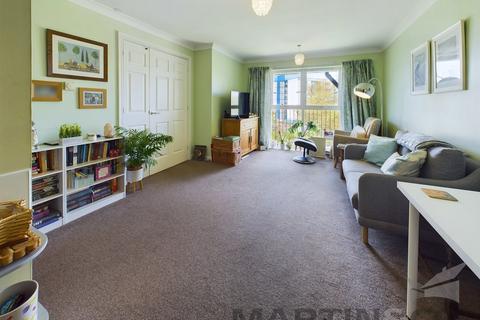 1 bedroom flat for sale, Nutfield Place, Fratton