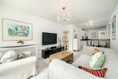 2 bedroom apartment for sale, Flotilla House, Battersea Reach