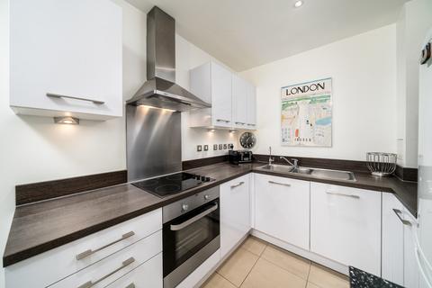 2 bedroom apartment for sale, Flotilla House, Battersea Reach