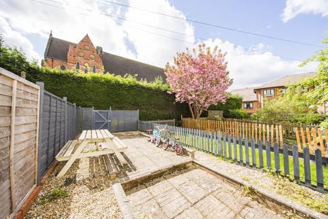 2 bedroom end of terrace house for sale, Stanley Road, Tunbridge Wells