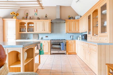 3 bedroom apartment for sale, Cromer