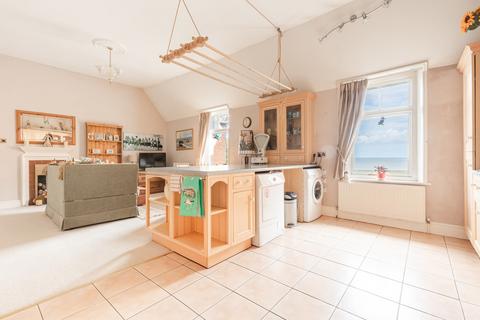 3 bedroom apartment for sale, Cromer