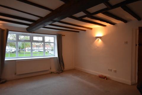 3 bedroom terraced house to rent, South Side, Hutton Rudby