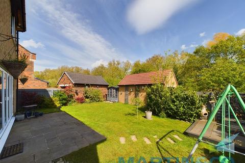 4 bedroom detached house for sale, Little Acre, Guisborough