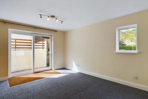 2 bedroom ground floor flat to rent, Bellingham Crescent, Plymouth PL7