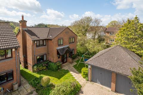 4 bedroom detached house for sale, Lawn Drive, Chudleigh