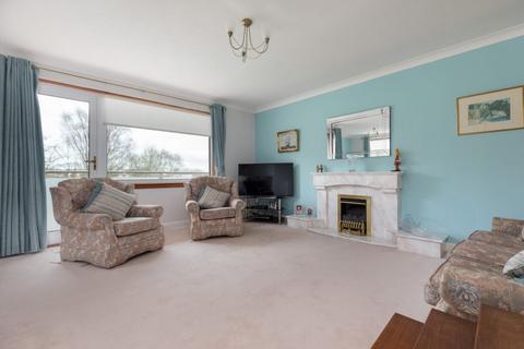 2 bedroom flat for sale, Broomcliff, Castleton Drive, Newton Mearns