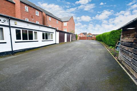 3 bedroom detached house for sale, Stafford Street House & Annex, Market Drayton