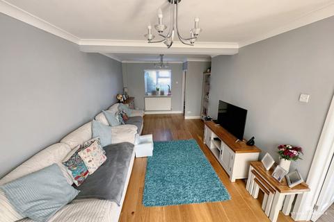 3 bedroom end of terrace house for sale, Thundersley, Essex