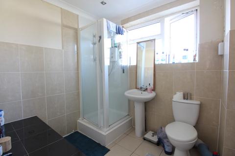 4 bedroom house share to rent, Cranford Way