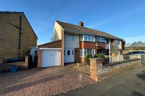 3 bedroom semi-detached house for sale, Roseberry Crescent, Great Ayton, Middlesbrough