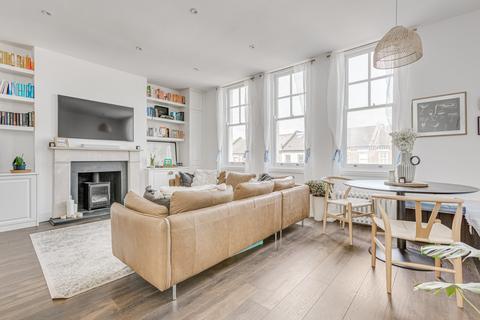 2 bedroom flat to rent, Battersea Rise, Battersea, London