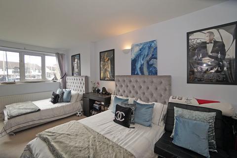 1 bedroom ground floor flat for sale, Port Way, Portsmouth PO6