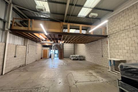 Industrial unit to rent, Lamplight Way, Manchester M27