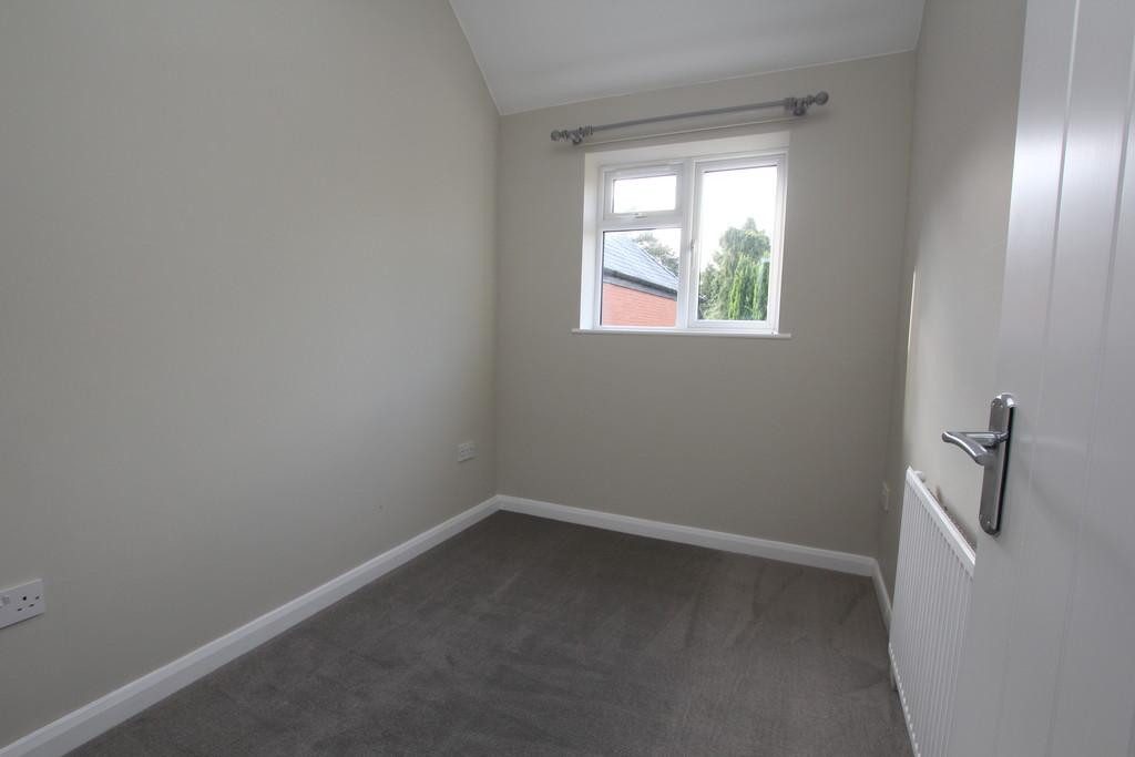 High street Tarvin 3 bed flat modern Bedroom