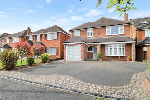 4 bedroom detached house for sale, Ferndown Road, Solihull B91