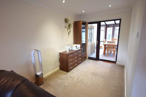 2 Aisby Drive, Rossington, Doncaster, DN11 0YY