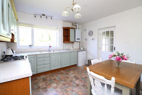 3 bedroom bungalow for sale, The Meadows, Aldridge