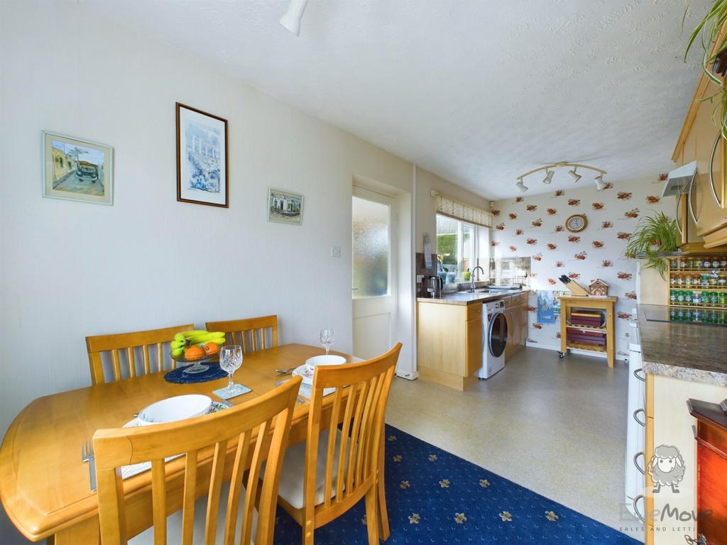 Kitchen and dining area