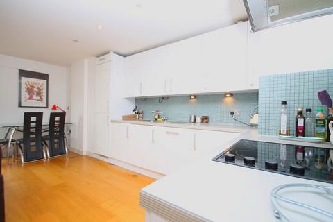 3 bedroom flat to rent, Kleine Wharf, Orsman Road, Hoxton