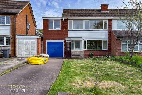 4 bedroom semi-detached house for sale, Highcliffe Road, Two Gates