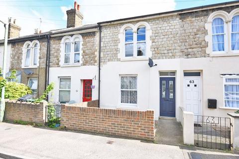 2 bedroom terraced house to rent, Grecian Street, Maidstone