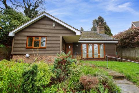 2 bedroom detached bungalow for sale - Off Birchwood Road, Swanley