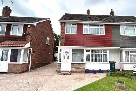 3 bedroom semi-detached house for sale, Rayford Drive, West Bromwich