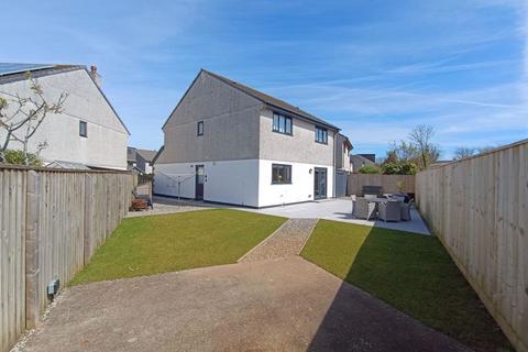 4 bedroom detached house for sale, Kingsley Meade, Newquay TR8