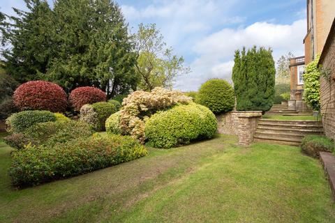 1 bedroom penthouse for sale, Goodwyns Place, Dorking