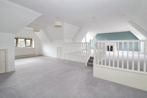 1 bedroom penthouse for sale, Goodwyns Place, Dorking