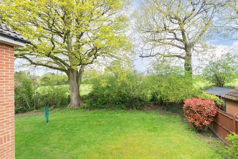 14 Bakers Way, Capel, Dorking, RH5 5JS