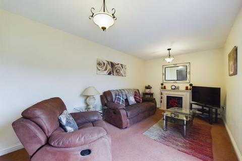 9 Meadow Drive, Burstwick, Hull, HU12 9FB