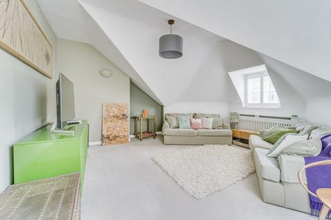 58c Hornsey Rise, London, N19 3SQ