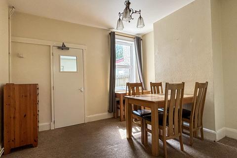 3 bedroom terraced house to rent, Petworth Street, Cambridge CB1