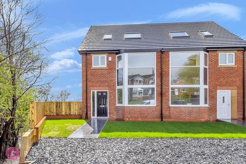 4 bedroom semi-detached house for sale, Glenavon Drive, Rochdale OL12