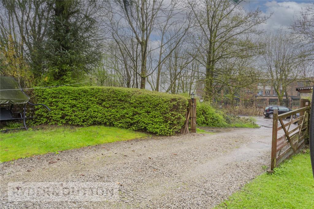 Gated Gardens