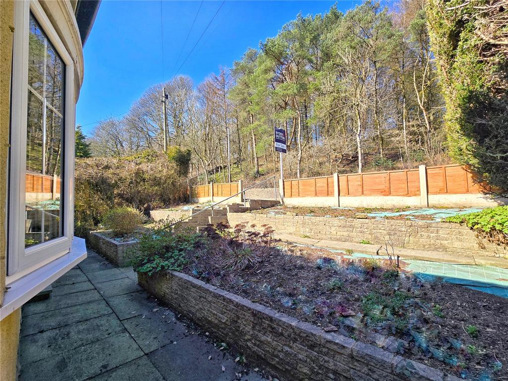 Front Garden View