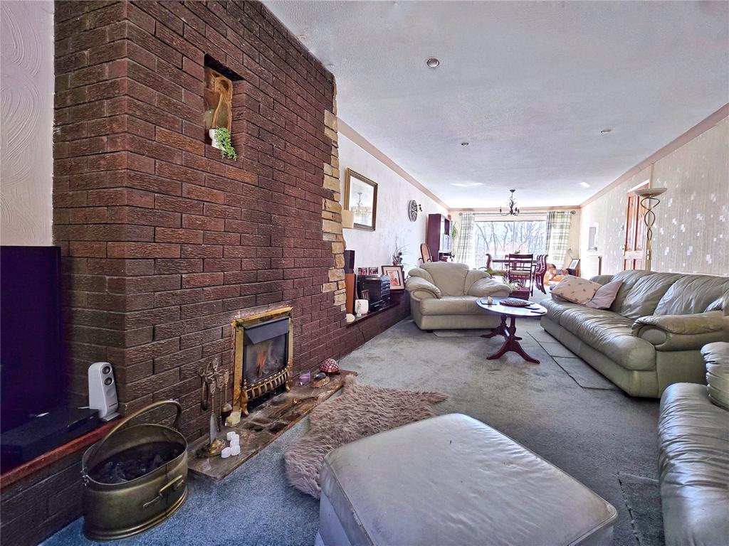 Lounge Dining Room