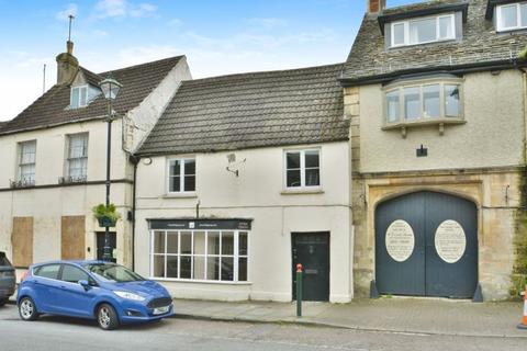 3 bedroom terraced house for sale, High Street, Cricklade, Wiltshire