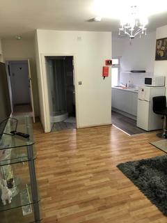 1 bedroom flat to rent, Eccles New Road, Salford M5